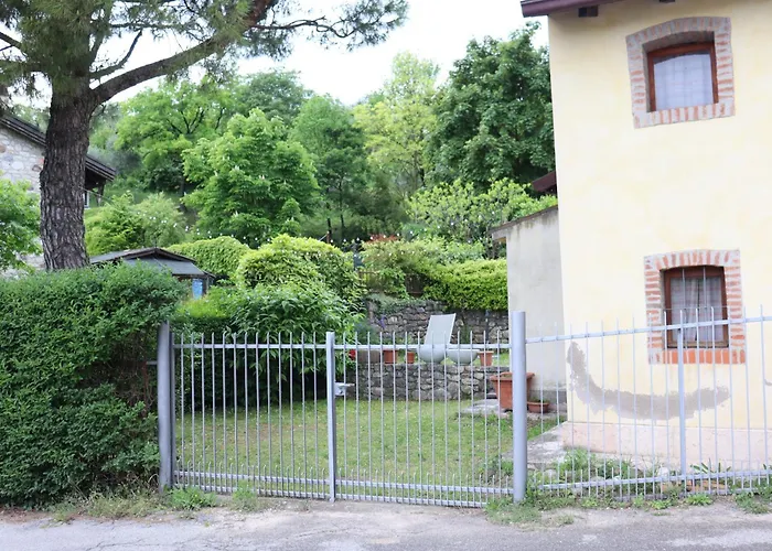 Monika 88 Astro Sul Garda Lägenhet *